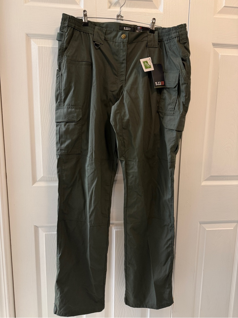 5.11 Tactical Women’s Pants size 20 Long Regular Fit- green cargo- new w/ tag